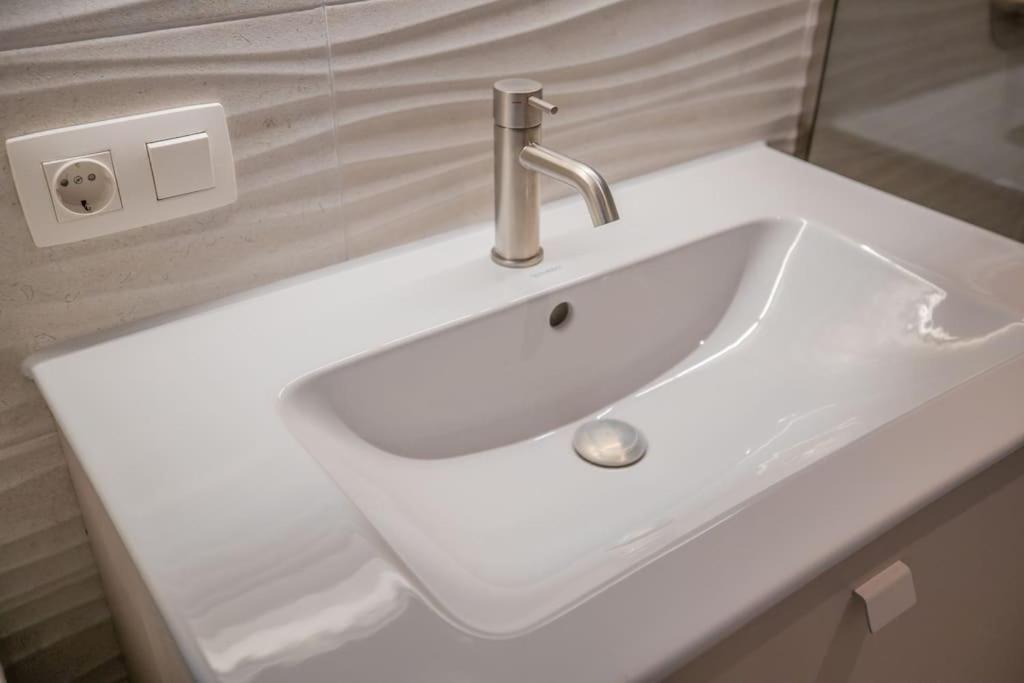 Apartment Penthouse Royal, Luxurious And Cozy With Sauna