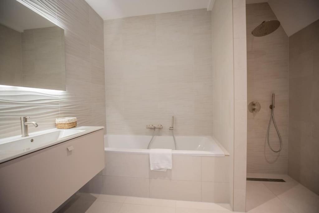 Penthouse Royal, Luxurious And Cozy With Sauna *